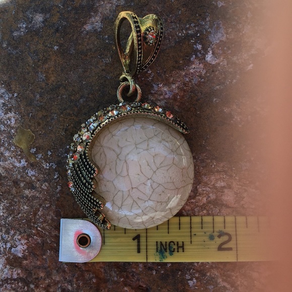 Crystal pendant…. - Picture 8 of 8